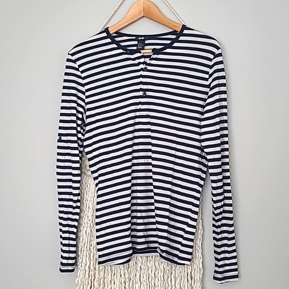 H&M long sleeve shirt 👕